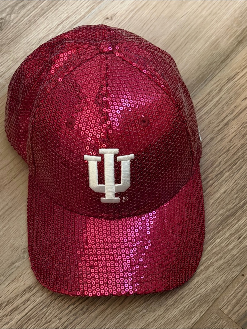 New Era Indiana University Hoosiers Sequined Women’s Hat Cap Maroon Sequins